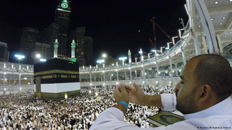 Vòng tay nhận dạng điện tử cho người hành hương tới Mecca