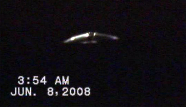 Những bí ẩn UFO trên thế giới từng được radar phát hiện