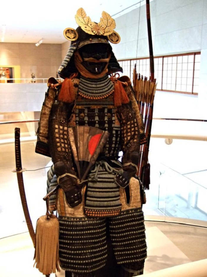 Доспех древня. Доспехи эпохи Эдо. Японская самурайская броня. Доспехи самураев эпохи Хэйан. Доспехи самураев 15 век.
