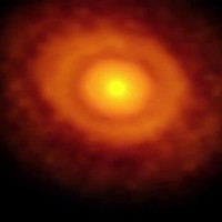 Các nhà thiên văn vừa phát hiện dải băng đầu tiên xoay quanh một ngôi sao