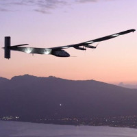Solar Impulse 2 hoàn thành chuyến bay vòng quanh thế giới