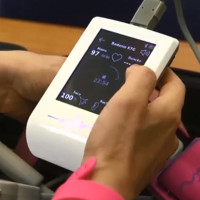 Video: Thiết bị cầm tay theo dõi sức khỏe thai nhi