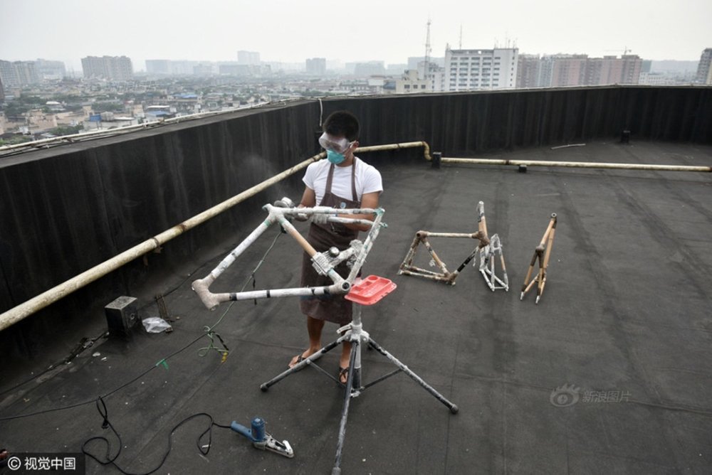 Xe đạp tre chạy nghìn cây số ở Trung Quốc