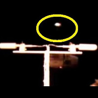Video: Chớp sáng nghi phi thuyền người ngoài hành tinh gần trạm ISS