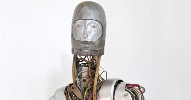 Con robot kì dị này của NASA đang được đấu giá 80.000 USD
