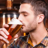 6 sai lầm khi uống rượu bia