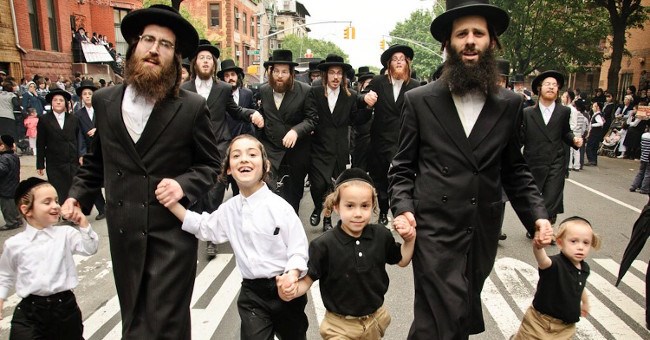 Đây là những cách người Việt nên học người Do Thái để hiểu con hơn