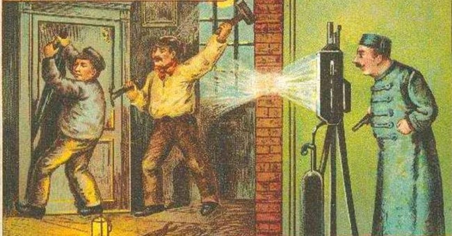 Ngạc nhiên hình ảnh người xưa tưởng tượng về năm 2000