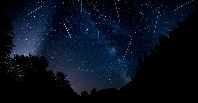 Thời điểm quan sát tốt nhất trận mưa sao băng Leonids ở Việt Nam