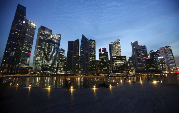 Singapore đã dùng công nghệ để biến nước thải thành nước uống ra sao?