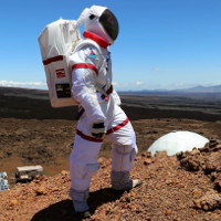 Con người có thể sống bao lâu trên sao Hỏa và sao Thủy?