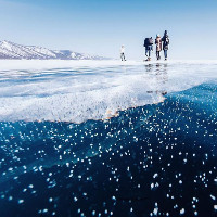 Ngắm nhìn hồ băng đẹp như cổ tích ở miền nam nước Nga