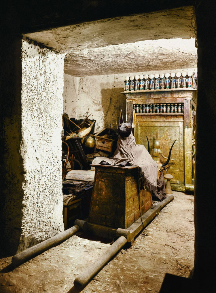 Ảnh màu cực hiếm ghi lại quá trình khám phá lăng mộ Tutankhamun
