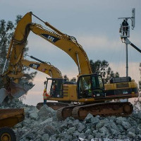 Xem cách Mỹ "vá" đập cao nhất nước ở California