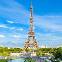 Tháp Eiffel - Niềm tự hào của người Pháp