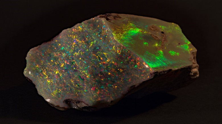 Viên đá opal 600.000 USD lần đầu ra mắt công chúng