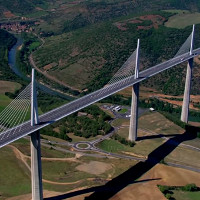 Video: Quá trình lắp ráp cây cầu cao nhất thế giới