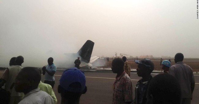 Tất cả hành khách sống sót "thần kỳ" trong tai nạn máy bay ở Nam Sudan