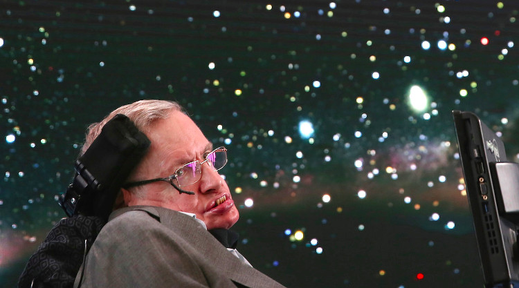 Nhà vật lý học huyền thoại Stephen Hawking sắp bay vào không gian