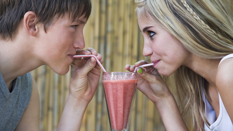 Chiếc vòng nhỏ này có tác dụng gì mà cái áo sơ mi nào cũng có?