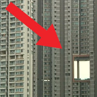 Video: Lý giải lỗ hổng giữa những tòa nhà chọc trời ở Hong Kong