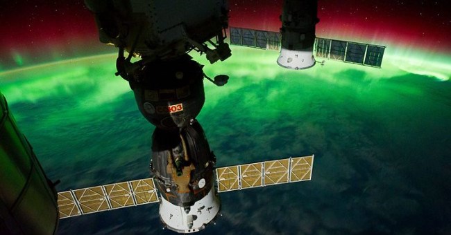 NASA mở cửa kho tư liệu 140.000 bức ảnh tuyệt đẹp về vũ trụ cho toàn thế giới