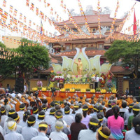 Nguồn gốc, ý nghĩa của lễ Phật Đản và những nghi thức nên làm trong ngày linh thiêng