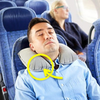 Bạn tuyệt đối không nên làm điều này trên máy bay nếu như không muốn gặp "thảm họa"