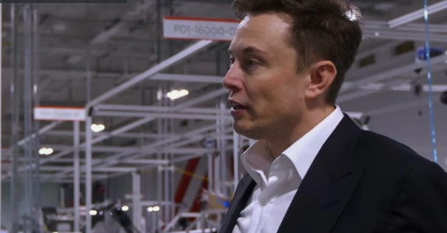Elon Musk: “Chỉ cần 100 nhà máy Gigafactory là đủ cung cấp điện cho cả thế giới”