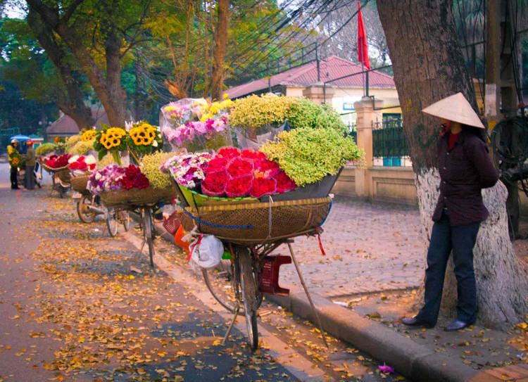 Bắc Bộ chuẩn bị nghỉ lễ trong tiết trời mát mẻ, Nam Bộ mưa dông cục bộ