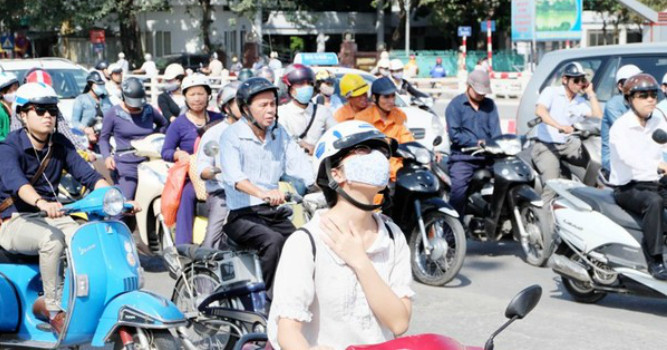 Nắng nóng diện rộng khắp Bắc Bộ, nhiệt độ cao nhất lên tới 39 độ