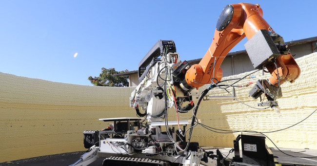 Robot xây xong căn nhà trong 14 tiếng