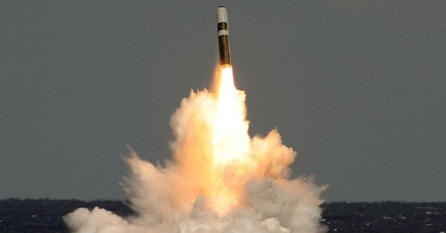 Top 10 tên lửa liên lục địa đáng sợ nhất thế giới