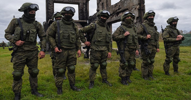 Lý do khiến bộ quân phục "chiến binh tương lai" Ratnik của Nga trở nên đáng sợ