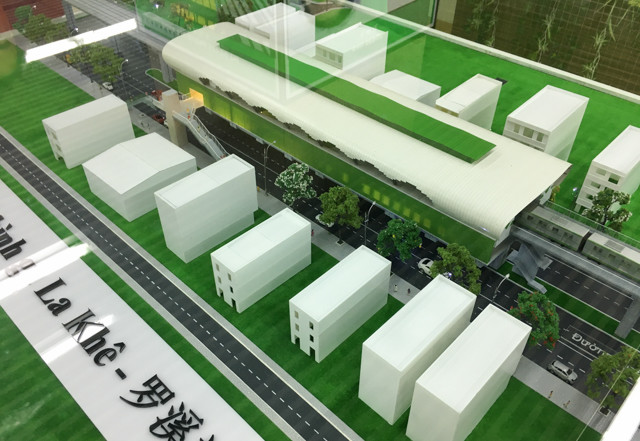 Trải nghiệm thực tế nhà ga đường sắt trên cao đầu tiên ở Việt Nam