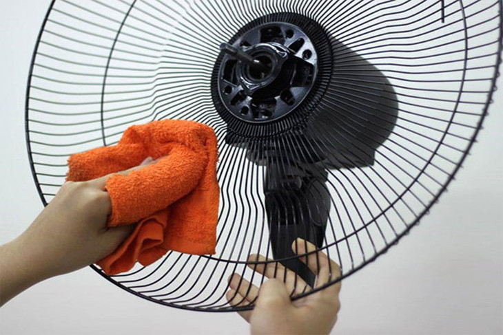 8 sự cố thường gặp khi sử dụng quạt điện và cách khắc phục