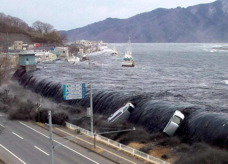 Sóng thần ở Nhật Bản năm 2011.