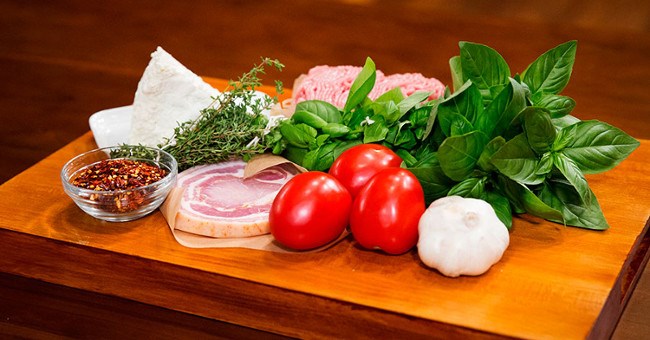 Thức ăn thừa từ các cuộc thi đầu bếp như MasterChef sẽ đi về đâu?