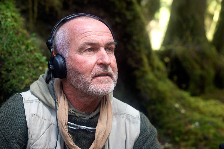 Nhà sinh vật học âm thanh Gordon Hempton
