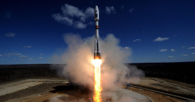 Tập đoàn Vũ trụ Quốc gia Nga phóng 73 vệ tinh lên 3 quỹ đạo - KhoaHoc.tv