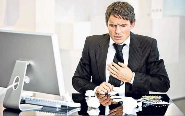 Làm việc quá 55 tiếng một tuần sẽ làm tăng nguy cơ loạn nhịp tim