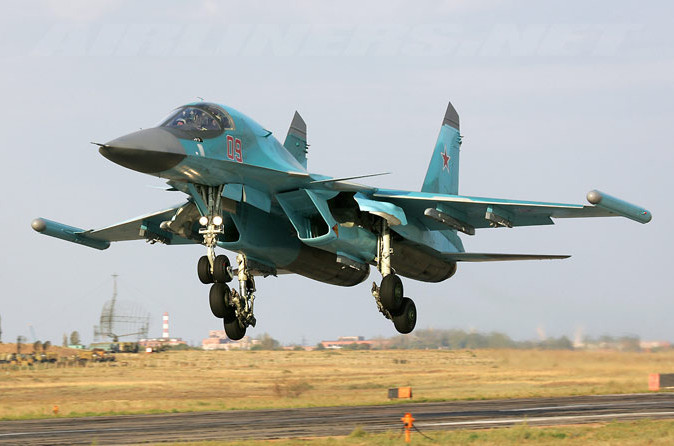 Khám phá máy bay chiến đấu SU-34 của Nga