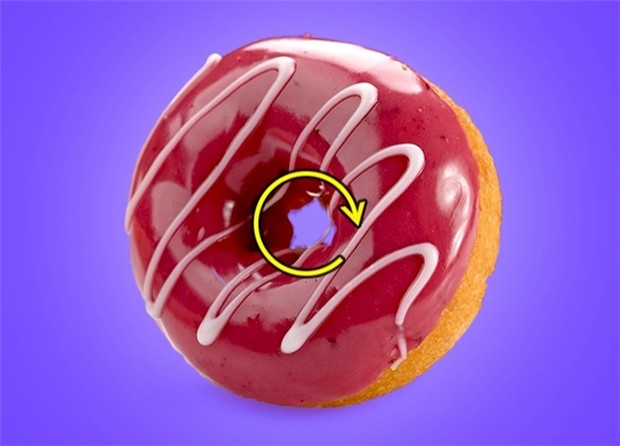 Chiếc lỗ nhỏ trên bánh Donut và câu chuyện ra đời 