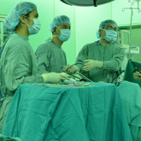 Việt Nam áp dụng kỹ thuật mới điều trị thành công ung thư trực tràng