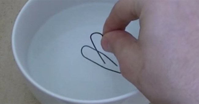 Giải mã màn ảo thuật kim loại "biến hình" đang rất được khoa học ưa chuộng