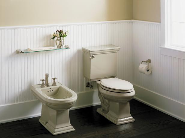 Bạn sẽ không nhìn thấy vòi xịt toilet khi đến Mỹ - vì sao vậy?