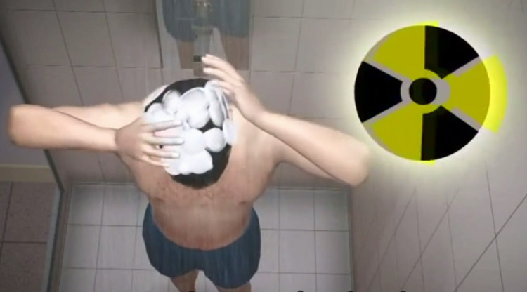 Dầu xả có thể khiến chất phóng xạ dính vào tóc người.