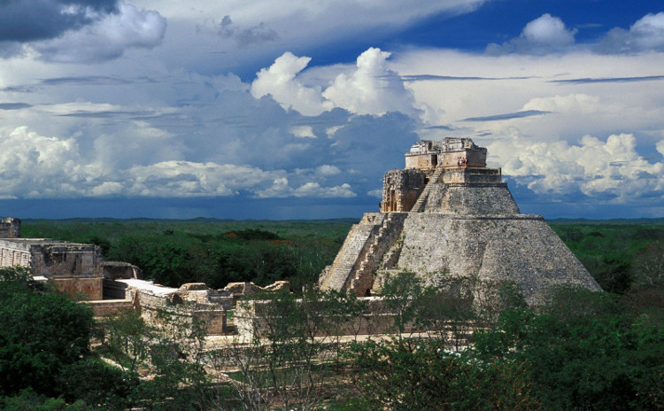 Thành phố Uxmal: Nền văn minh Maya cổ đại vẫn là ẩn số