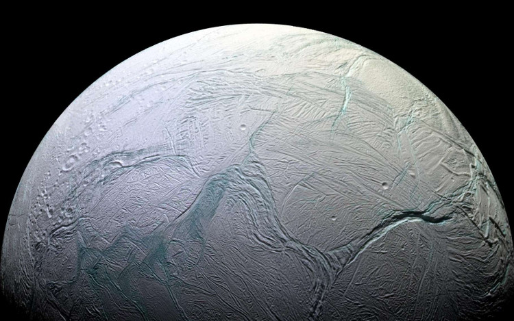 Những khoảnh khắc lịch sử trong sứ mệnh của tàu Cassini