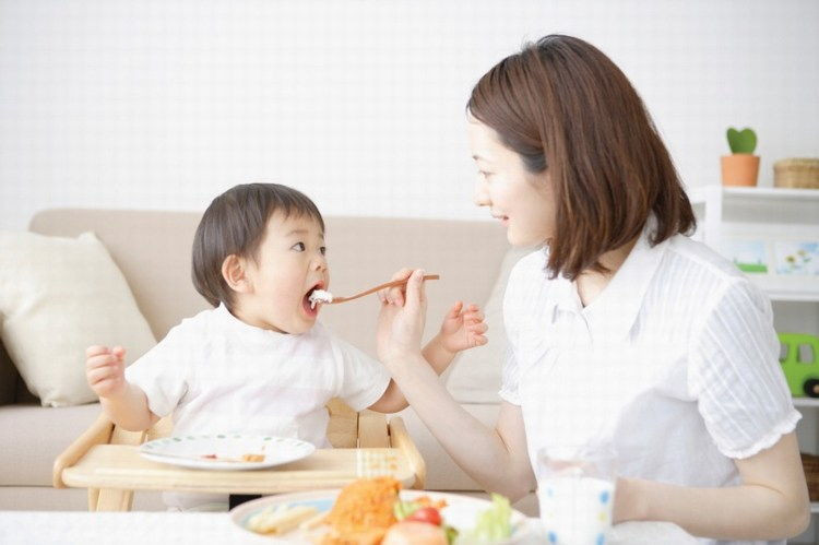 Phòng ngừa bệnh tay chân miệng cho trẻ mùa tựu trường